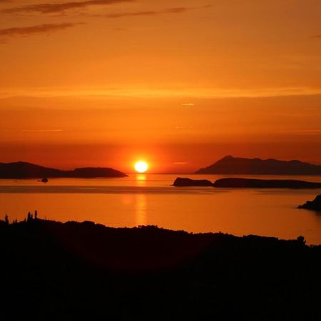 Sunset Sea View Villa 6 アリラス エクステリア 写真
