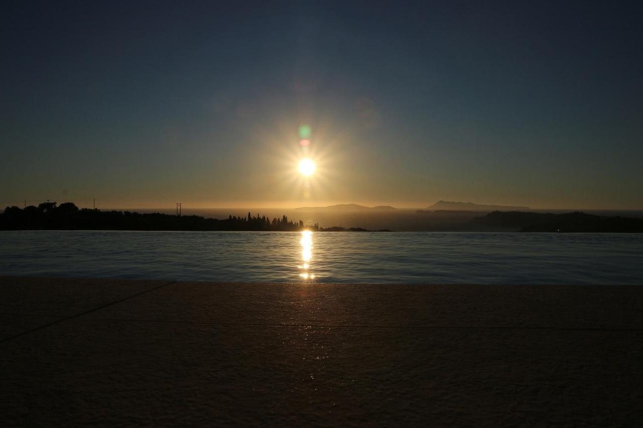 Sunset Sea View Villa 6 アリラス エクステリア 写真